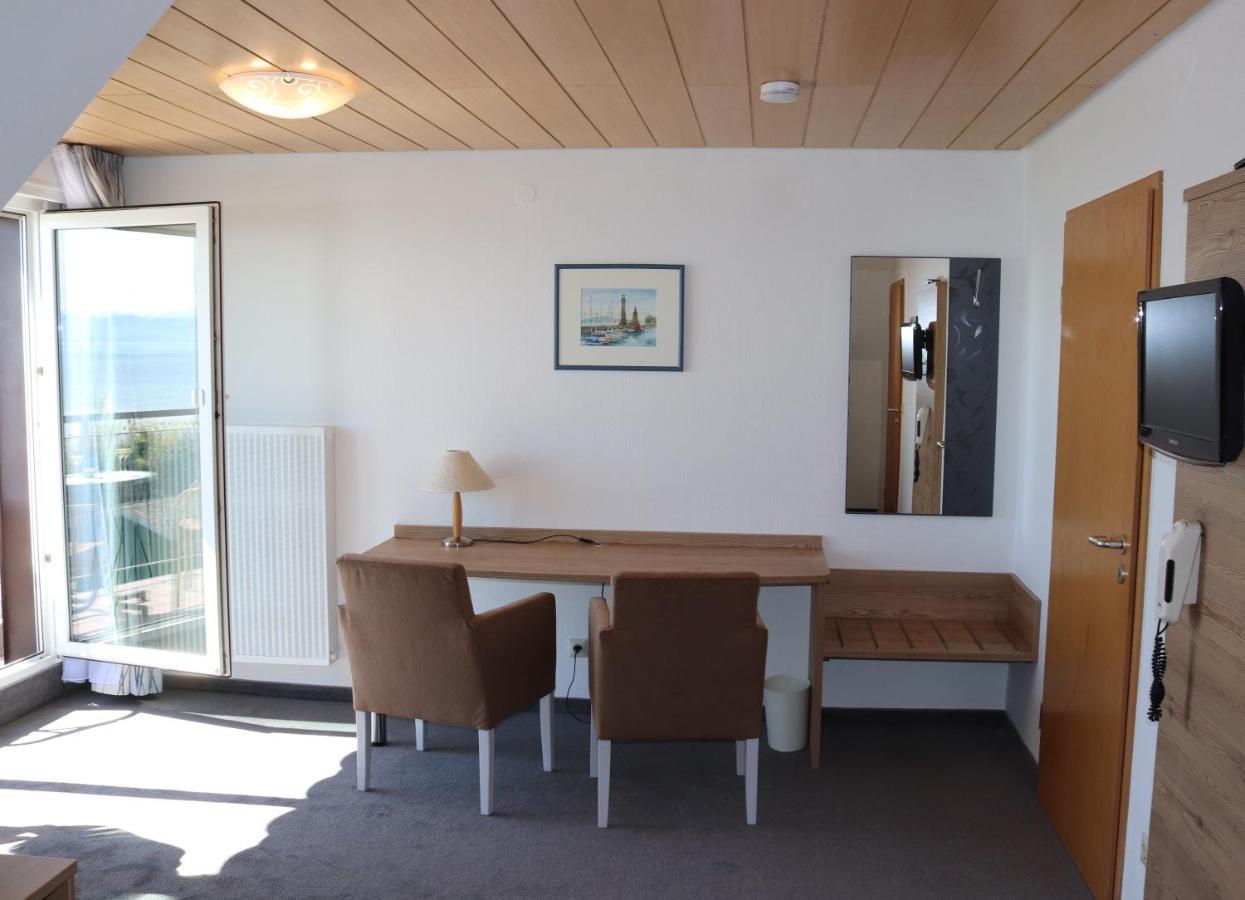 Strandhaus Hagnau Hotel Buitenkant foto