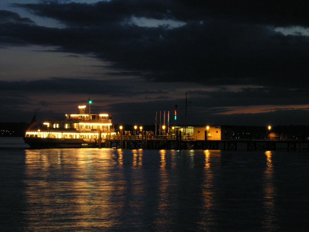 Strandhaus Hagnau Hotel Buitenkant foto