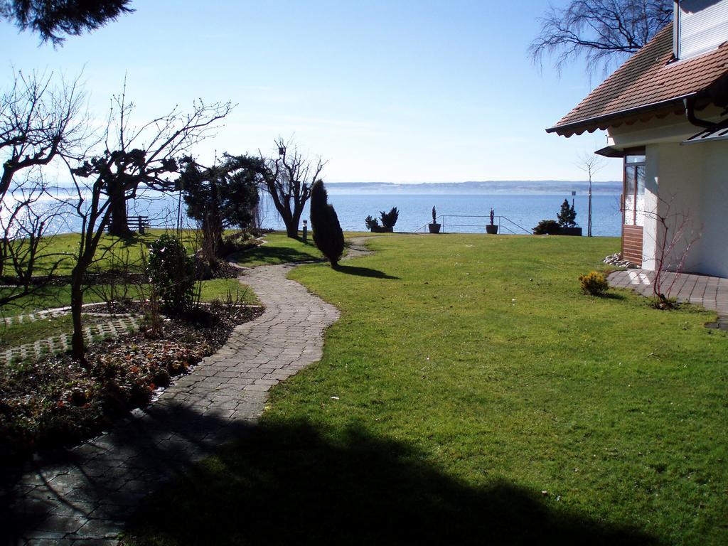Strandhaus Hagnau Hotel Buitenkant foto