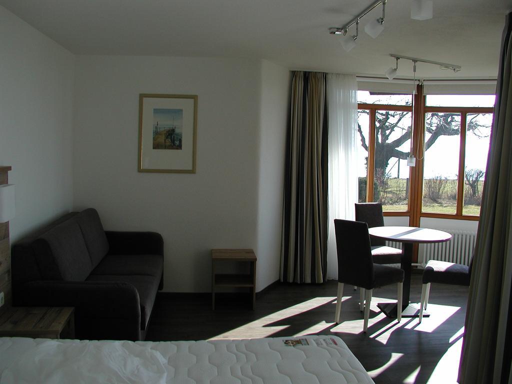 Strandhaus Hagnau Hotel Buitenkant foto
